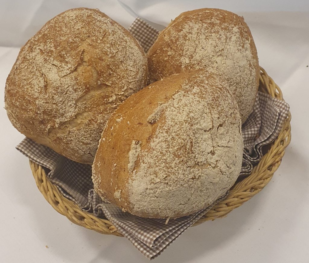 Sauerteigbrötchen